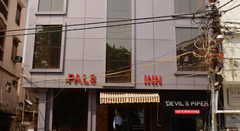 Hotel Pals Inn 